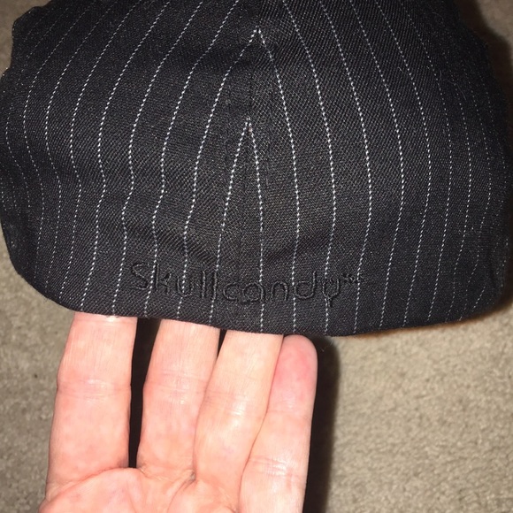 Skullcandy pinstriped Hat - Picture 2 of 4